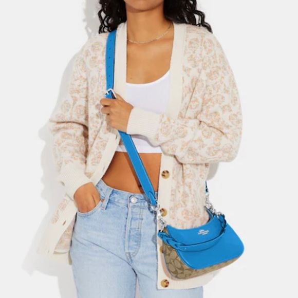 Authentic Coach Teri Shoulder Bag in Racer Blue NWT - Picture 4 of 4